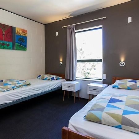 Auberge de jeunesse Around The World Backpackers à Christchurch Extérieur photo