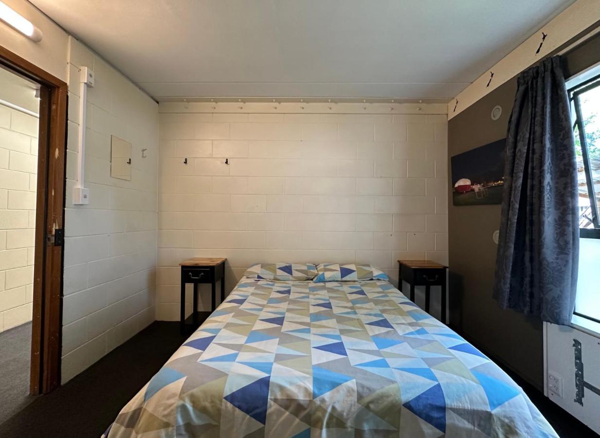Auberge de jeunesse Around The World Backpackers à Christchurch Extérieur photo
