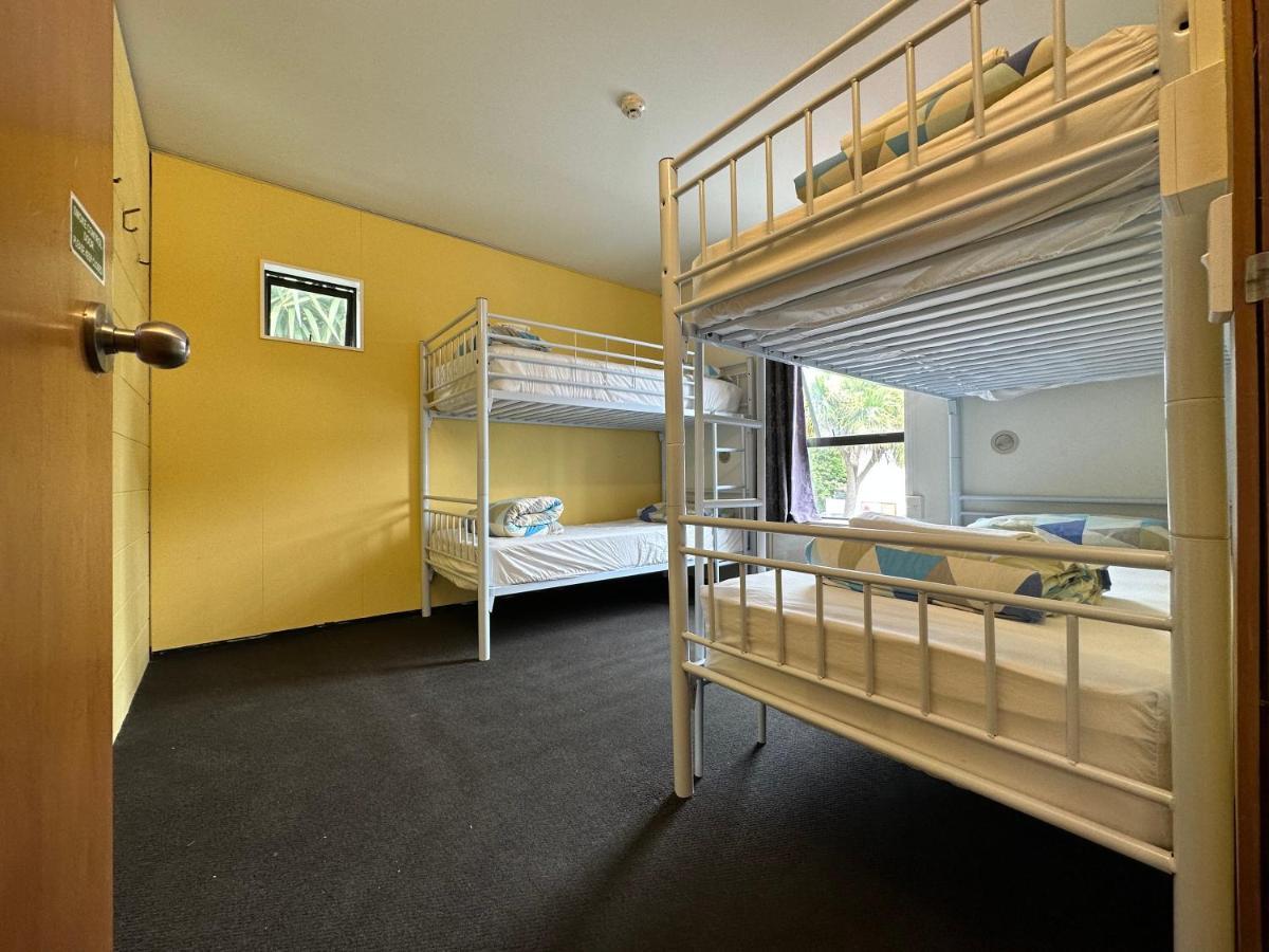 Auberge de jeunesse Around The World Backpackers à Christchurch Extérieur photo