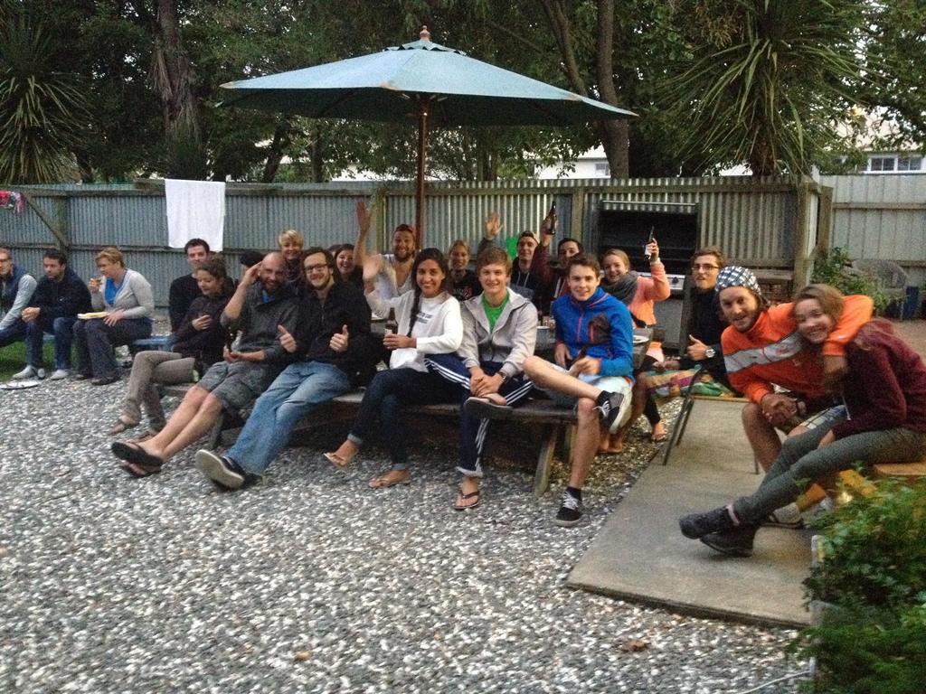 Auberge de jeunesse Around The World Backpackers à Christchurch Extérieur photo