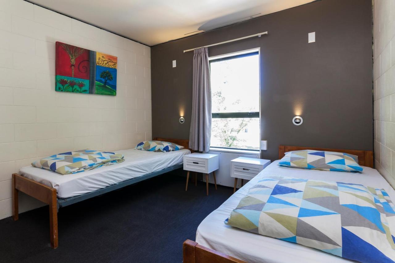 Auberge de jeunesse Around The World Backpackers à Christchurch Extérieur photo